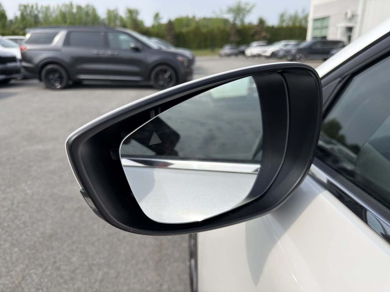 2024 Mazda CX-30 White Thetford Mines - photo #9