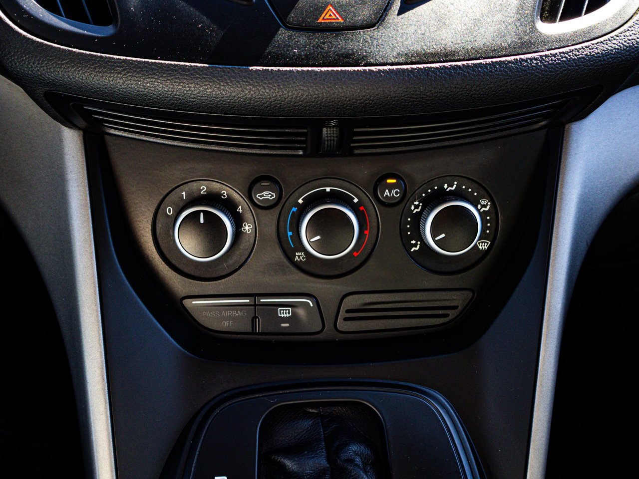 2014 Ford Escape 4WD 4dr SE Grey Sherwood Park - photo #24