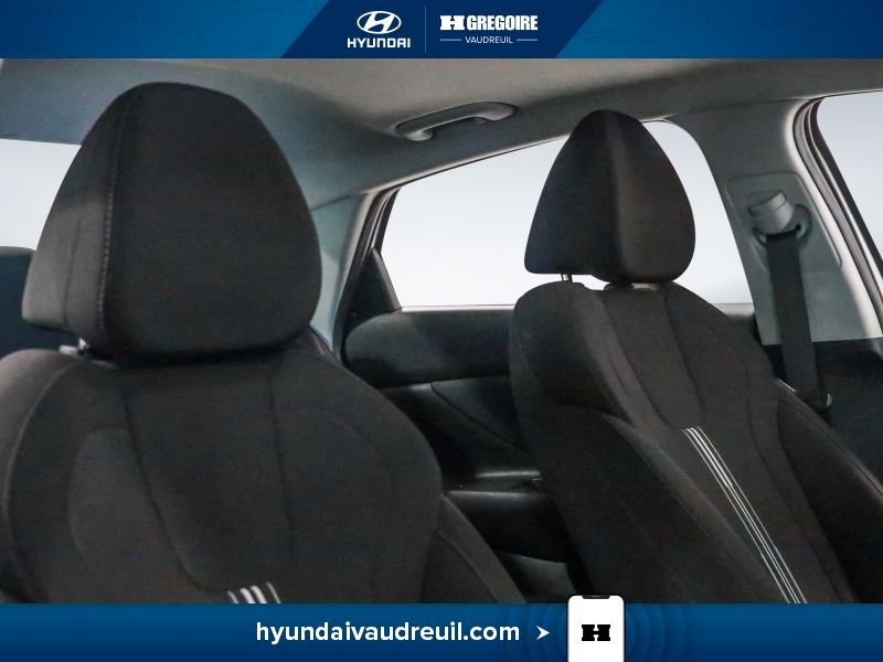 Hyundai Elantra 2025 Blanc Laval - photo #31