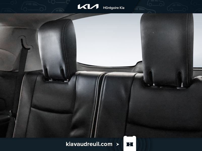 2016 Infiniti QX60 Black Saint-Eustache - photo #14