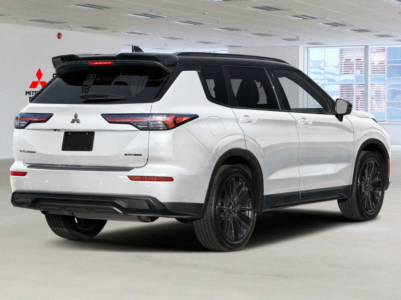 Mitsubishi Outlander GT NOIR S-AWC 2026 Blanc diamant/toit noir Rouyn-Noranda - photo #2