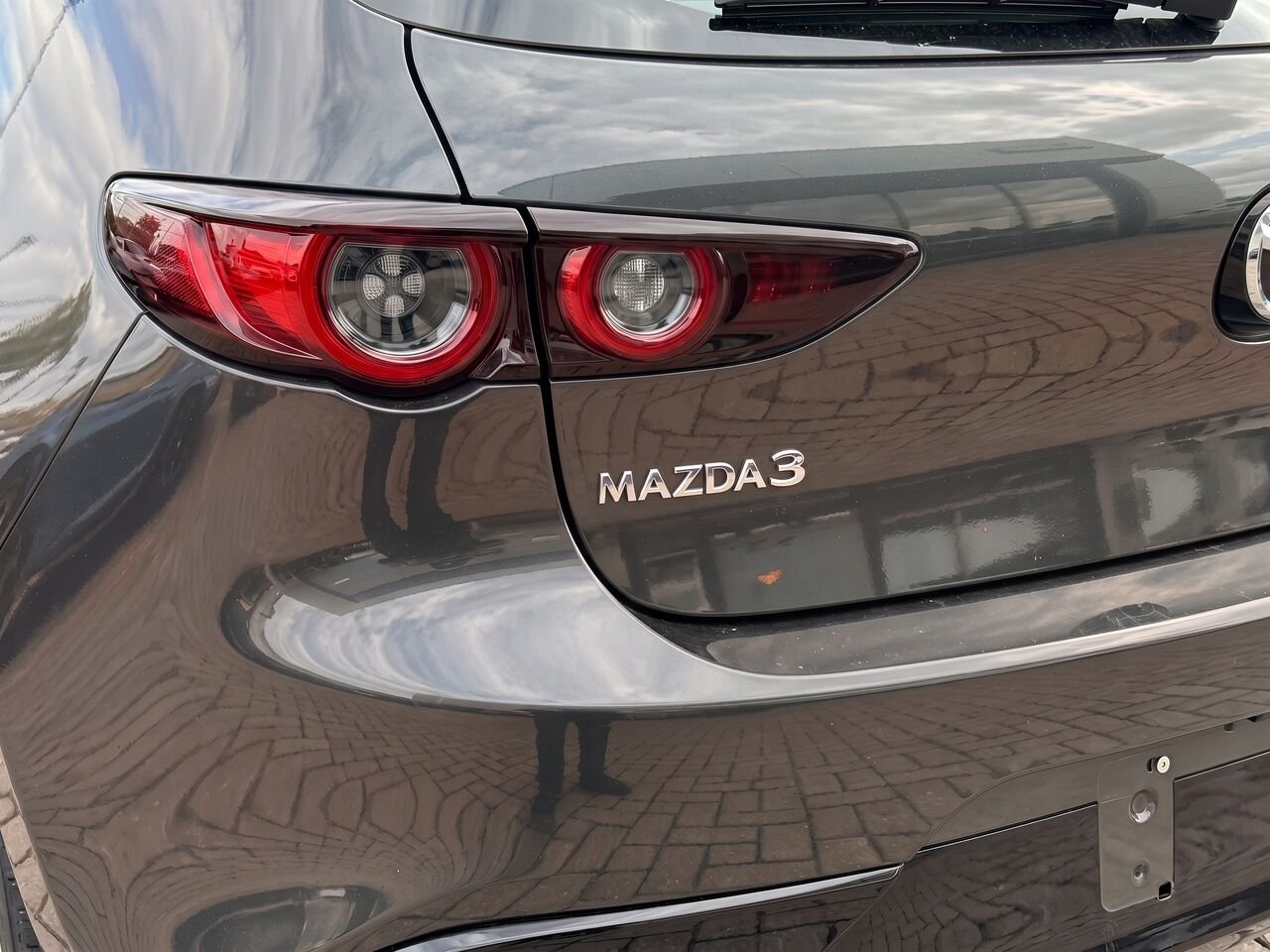 2026 MAZDA Mazda3 Sport Machine Grey Metallic Notre-Dame-des-Prairies - photo #10