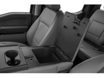 Ford Super Duty F-350 à roues arrière jumelées XL