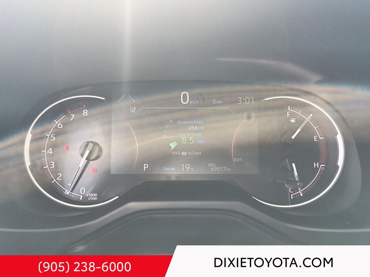 2024 Toyota RAV4 XLE AWD / CLEAN CARFAX / HEATED SEATS / MOONROOF / BACKUP CAMERA White Mississauga - photo #13