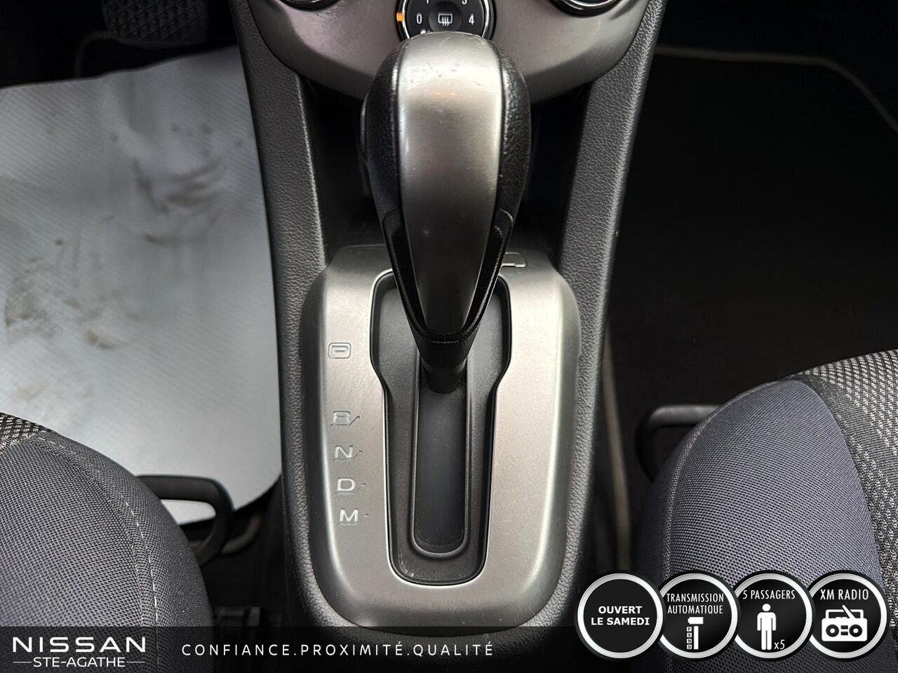 2012 Chevrolet Sonic White Ste-Agathe des Monts - photo #12
