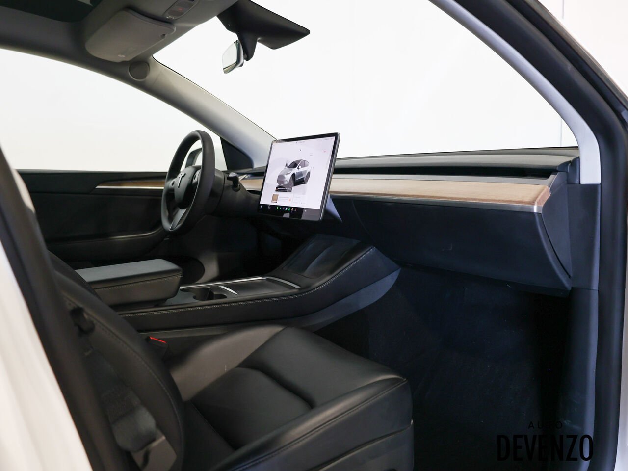 Tesla Model Y 2023 Blanc Saint-Eustache - photo #6
