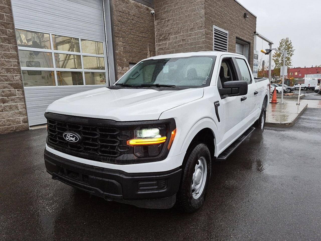 Ford F-150 2F183 | XL 2026 Blanc Oxford Saint-Jérôme - photo #1