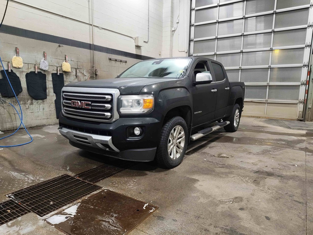 2015 GMC Canyon 4WD Crew Cab 128.3 SLT Black Sherwood Park - photo #3