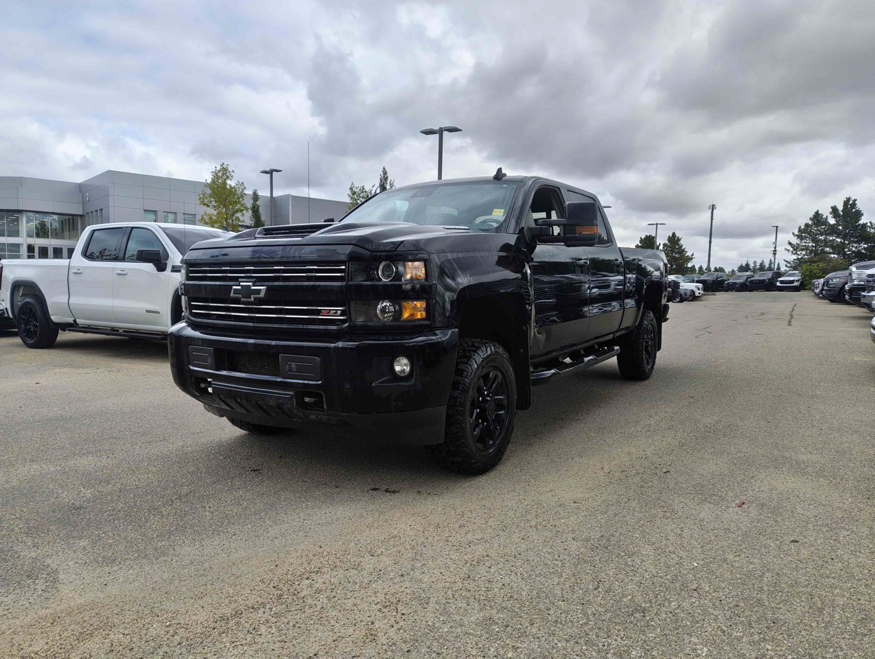2019 Chevrolet Silverado 2500HD 4WD Crew Cab 153.7 LTZ Black Sherwood Park - photo #3