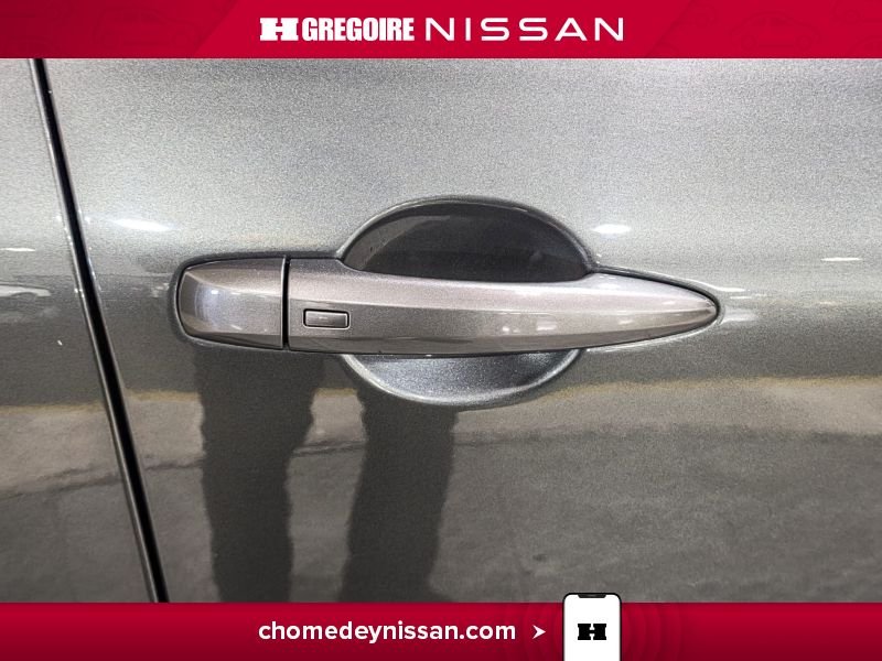 2022 Nissan Rogue Grey Saint-Eustache - photo #26