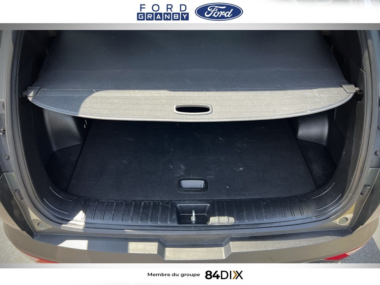 Hyundai Tucson hybride rechargeable 2022 Gris Granby - photo #27
