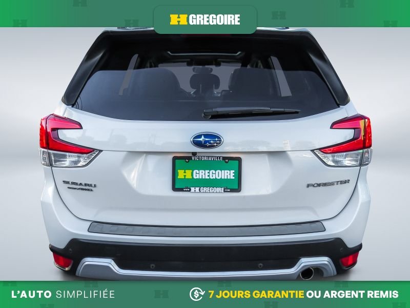 2019 Subaru Forester White Blainville - photo #7
