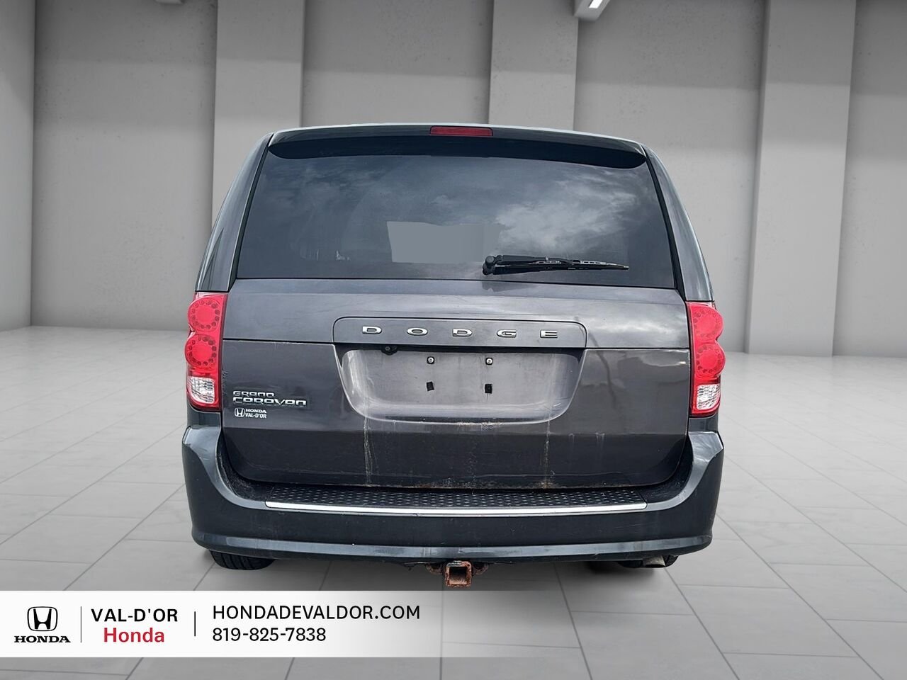2015 Dodge Grand Caravan SXT Premium Plus fourgonnette de tourisme 4 portes Billet Metallic Val-d'Or - photo #2