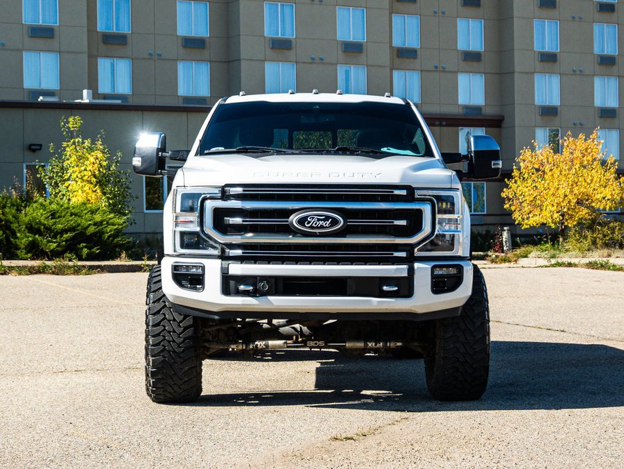 2022 Ford Super Duty F-350 SRW Platinum 6.7L Diesel | 4in BDS Lift White