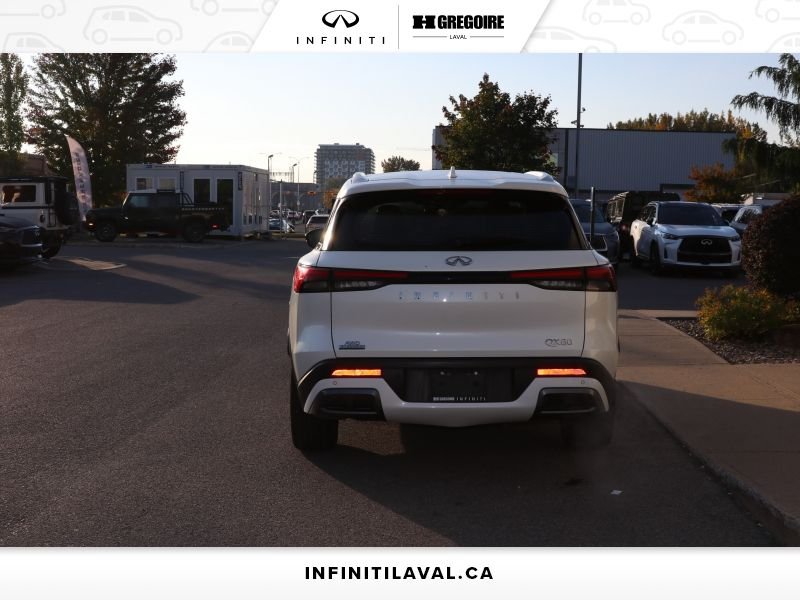 2022 Infiniti QX60 Laval - photo #8