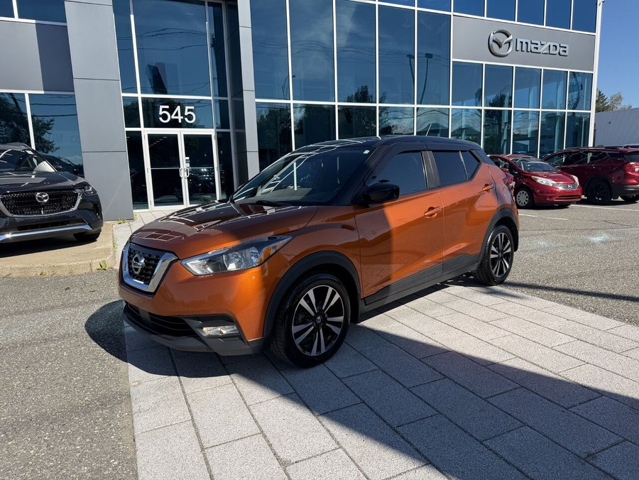 2020 Nissan Kicks 2020 Orange
