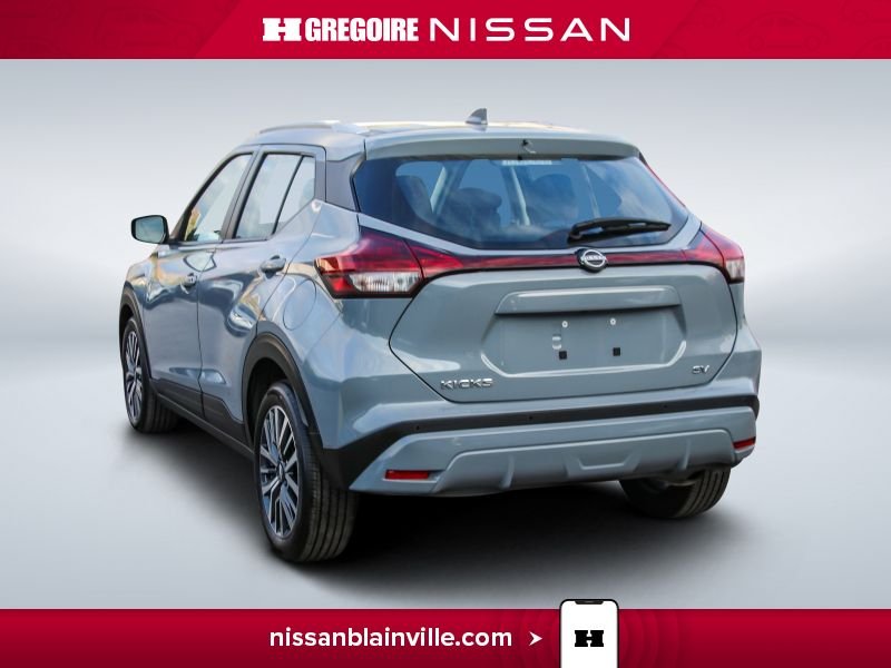 2024 Nissan Kicks Grey Blainville - photo #5