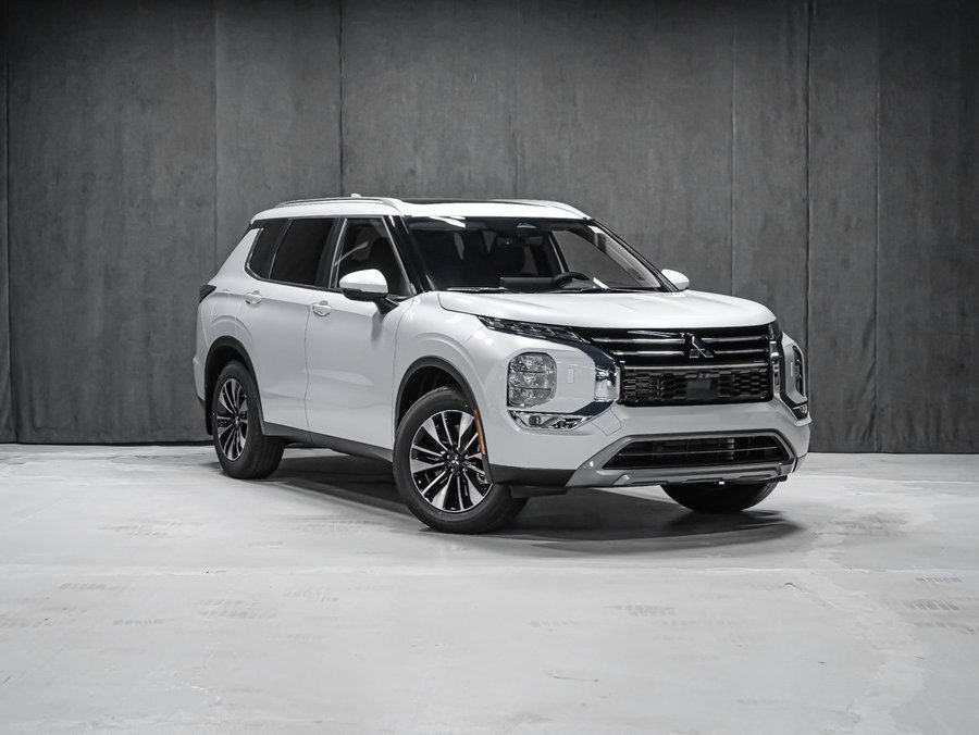 Mitsubishi Outlander LE 2026 Blanc diamant