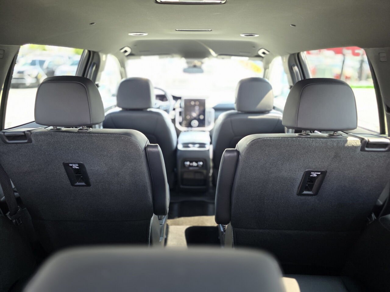 2024 GMC Acadia Elevation White Rouyn-Noranda - photo #45