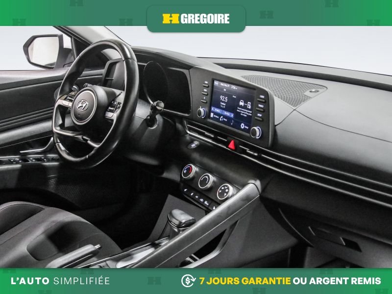 2022 Hyundai Elantra White Blainville - photo #28