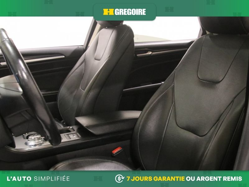 2019 Ford Fusion Black Saint-Eustache - photo #13