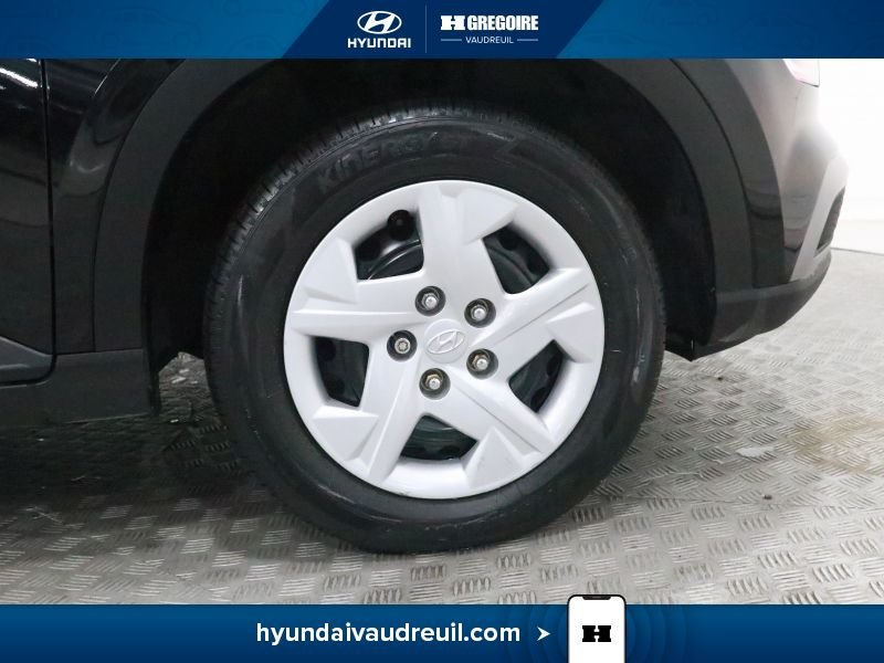 Hyundai Venue YR831 | Essential CERTIFIÉ 4.99% Sieges Chauffants Carplay 2023 Noir Laval - photo #31