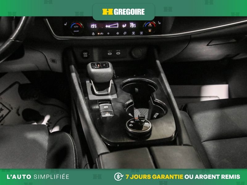 2024 Nissan Rogue White Laval - photo #24