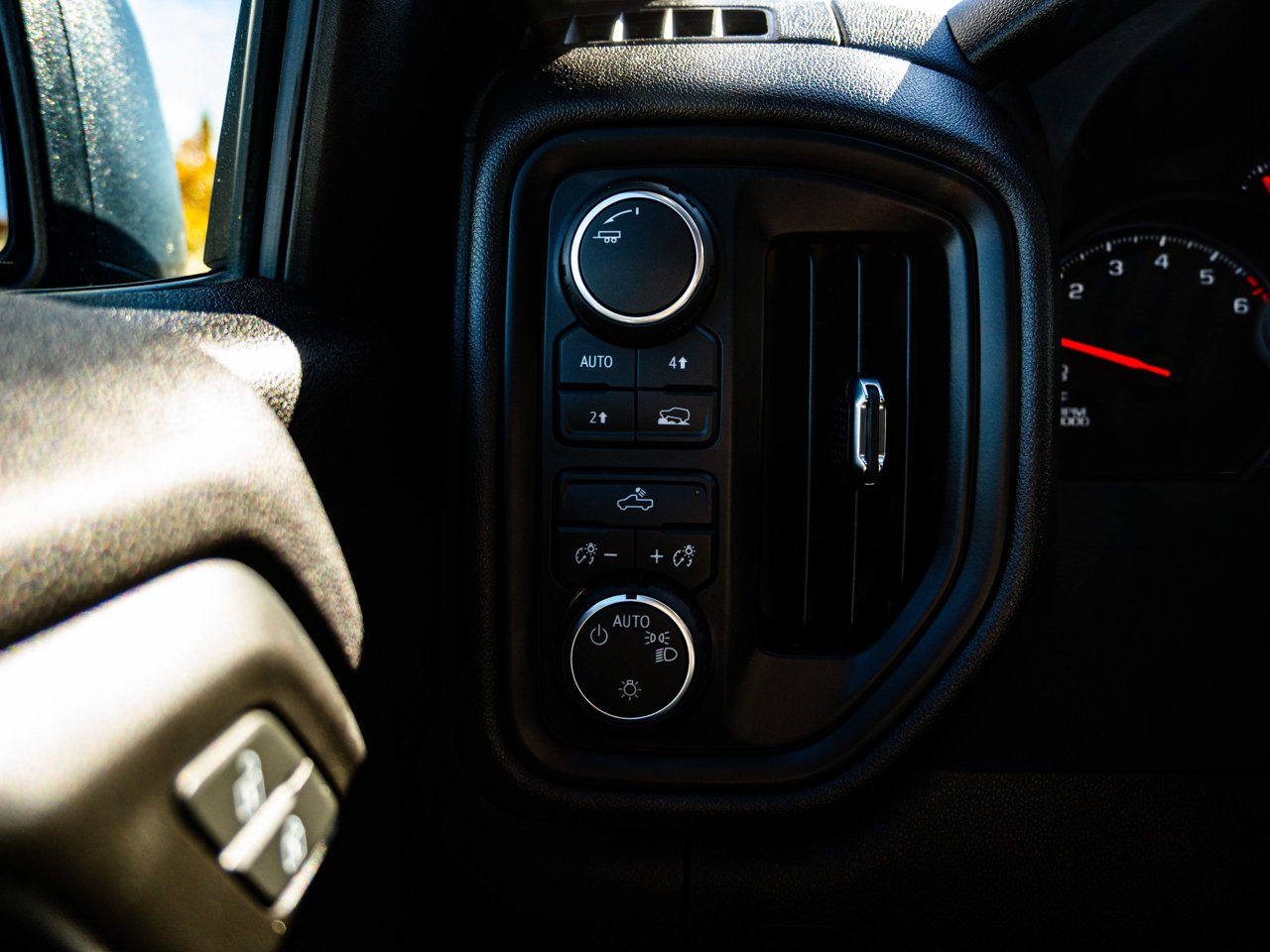 2024 Chevrolet Silverado 1500 4WD Crew Cab 147 Custom Grey Sherwood Park - photo #18