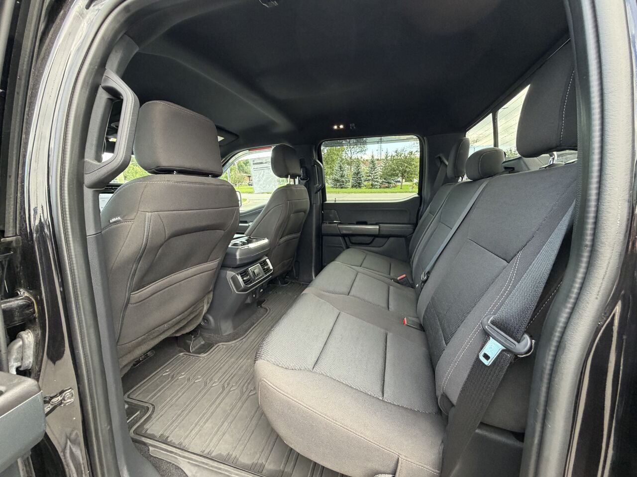 2023 Ford F150 SUPERCREW Black Montmagny - photo #7