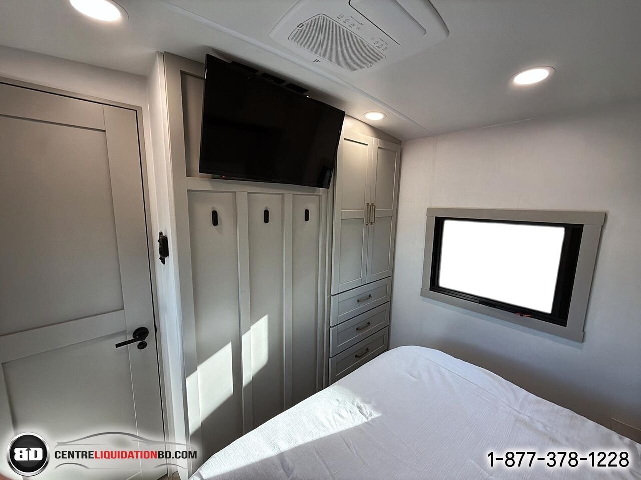 BRINKLEY Z295 | ACCOMODATION 2025 Blanc Granby - photo #23