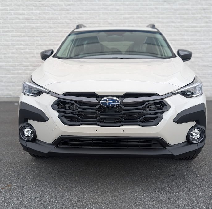 2026 SUBARU Crosstrek LIMITED Crystal White Pearl