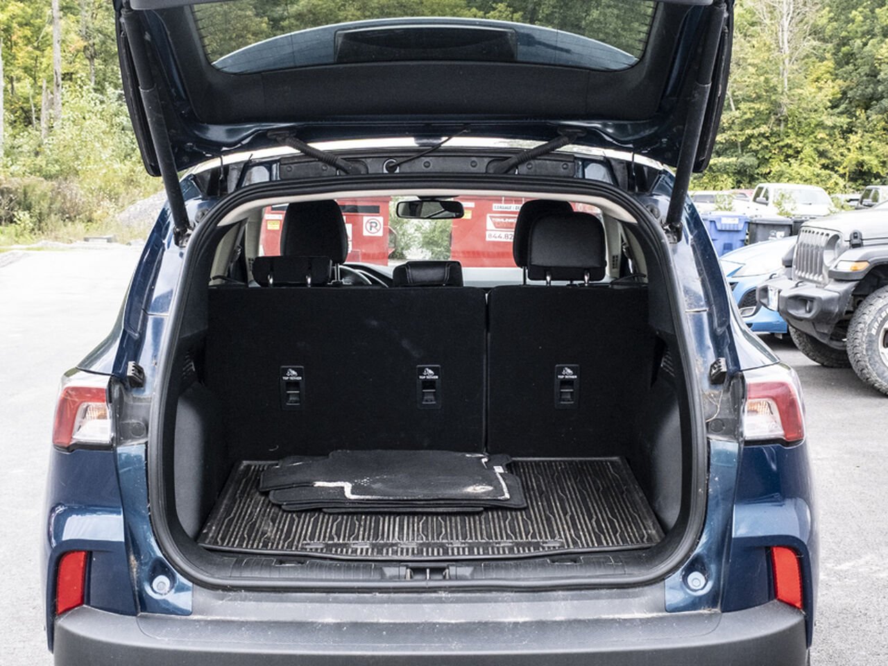 2020 Ford Escape Green Gatineau - photo #6