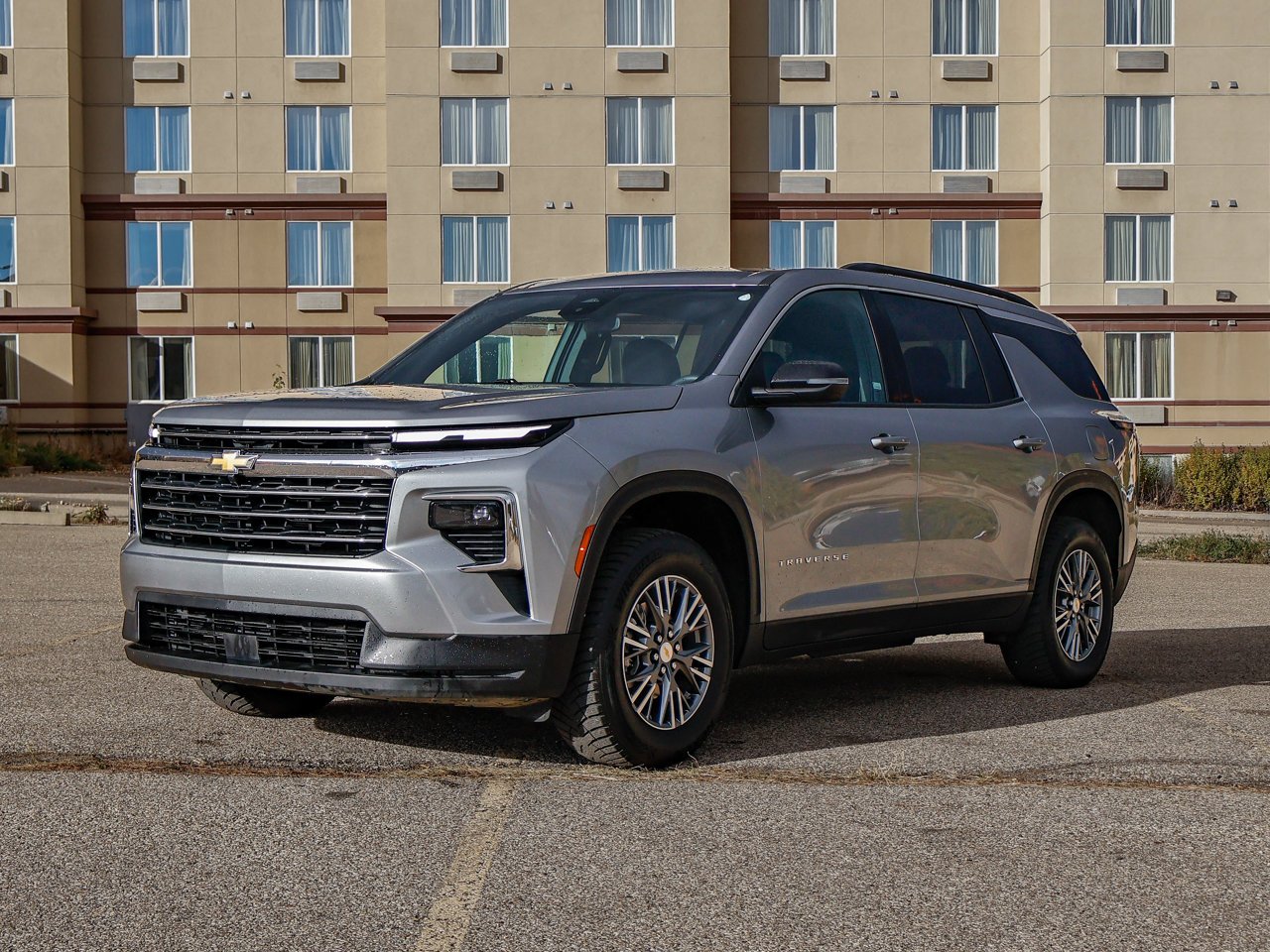 2026 Chevrolet Traverse AWD 4dr LT Grey Sherwood Park - photo #3
