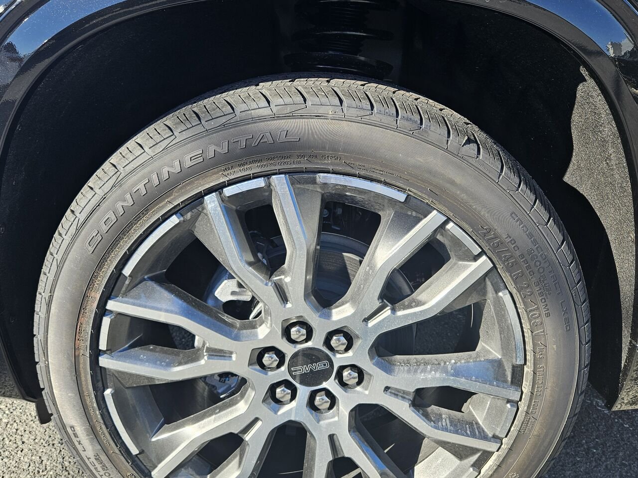 GMC Acadia Denali Ultimate 4 portes TI 2027 Ébène crépuscule métallisé Thetford Mines - photo #21
