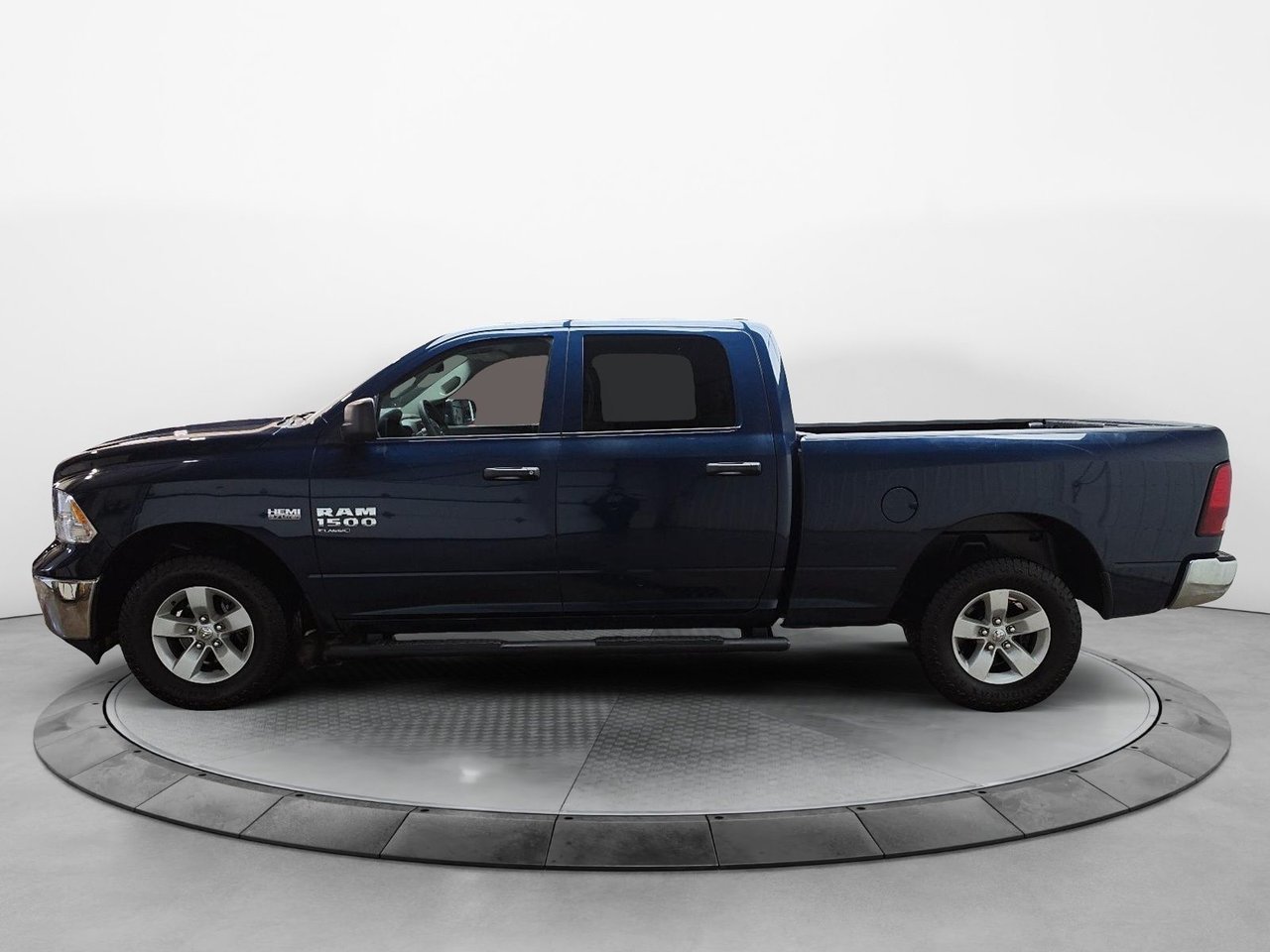 Ram 1500 Classic 2023 Baie-Comeau - photo #4