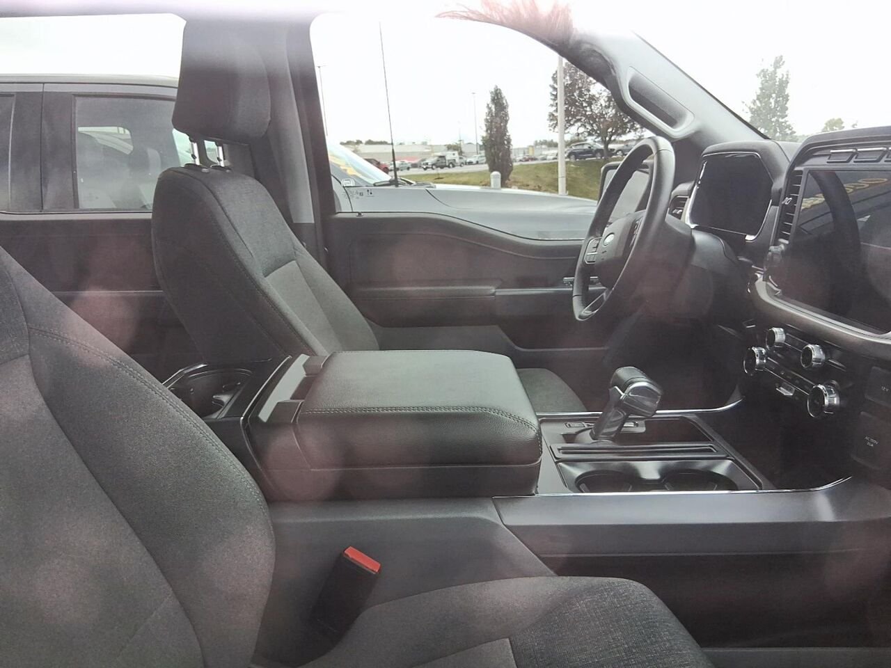 2024 Ford F-150 Lightning XLT STANDARD RANGE Blue Québec - photo #3