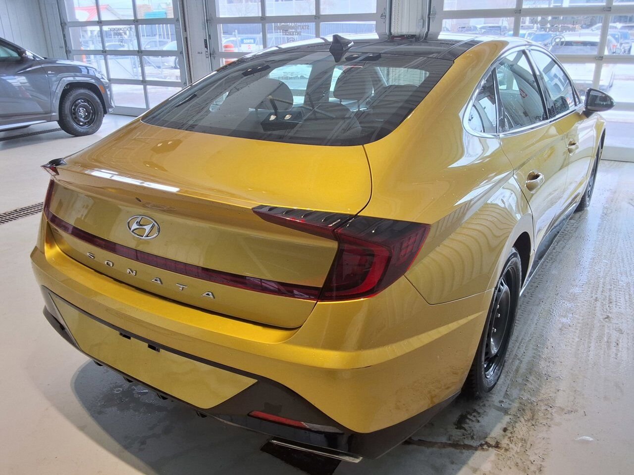 2020 HYUNDAI Sonata Glowing Yellow Gatineau - photo #4