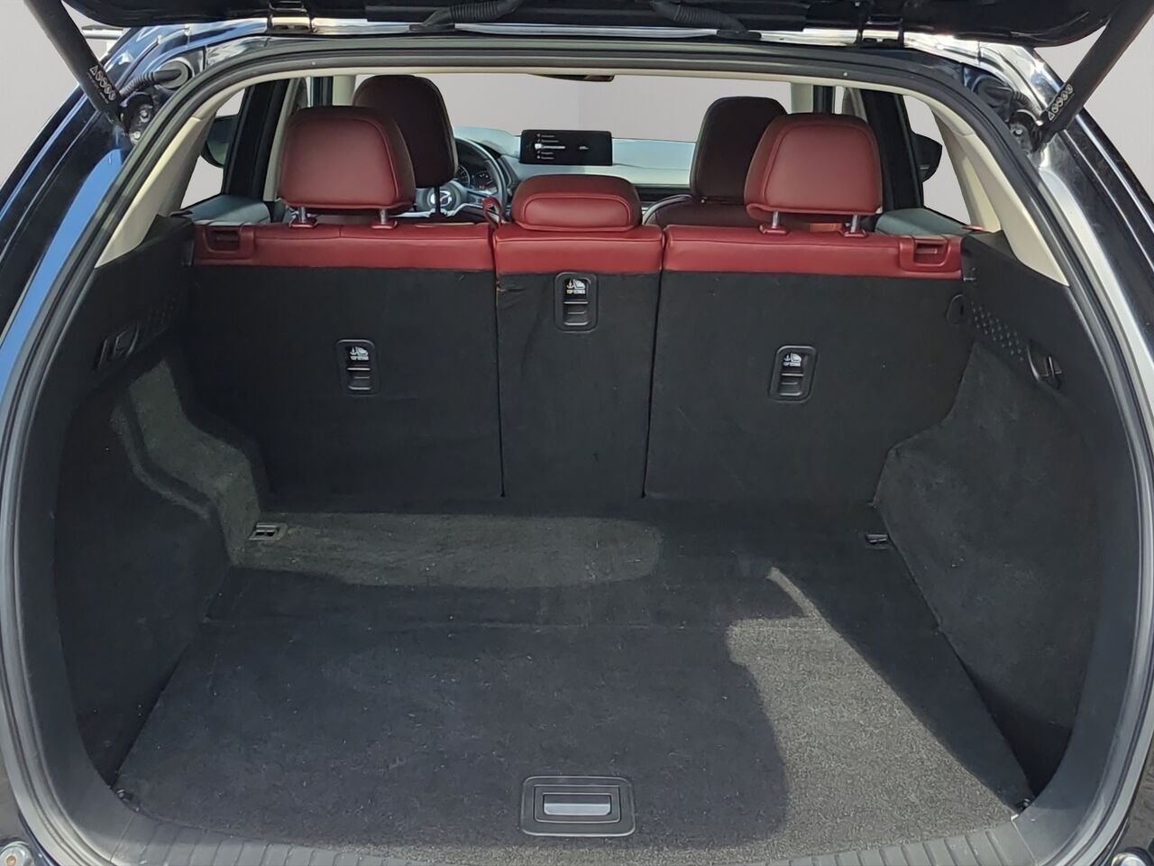 2023 Mazda CX-5 Édition Kuro TI, sièges en cuir, Toit ouvrant, Volant chauffant Black Val-David - photo #22