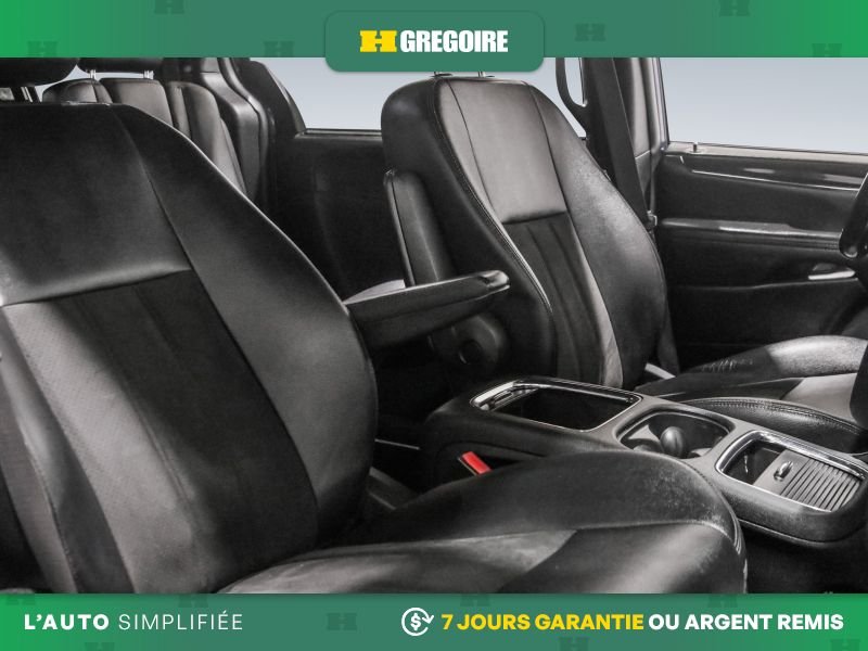 2020 Dodge GR Caravan Blue Laval - photo #30
