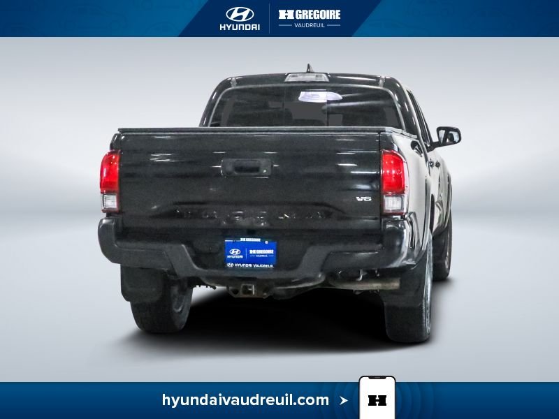 Toyota Tacoma 2018 Noir Blainville - photo #10