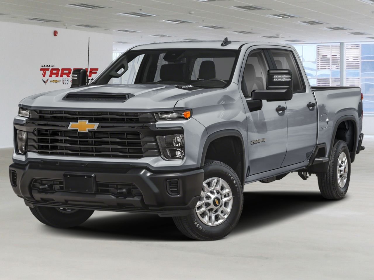CHEVROLET Silverado 2500HD Custom cabine multiplace 4RM 172 po 2026 Gris sterling métallisé Amos - photo #0