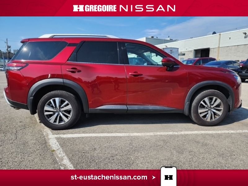 2024 Nissan Pathfinder Red Laval - photo #13