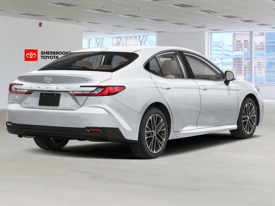 2027 Toyota Camry XLE TI White
