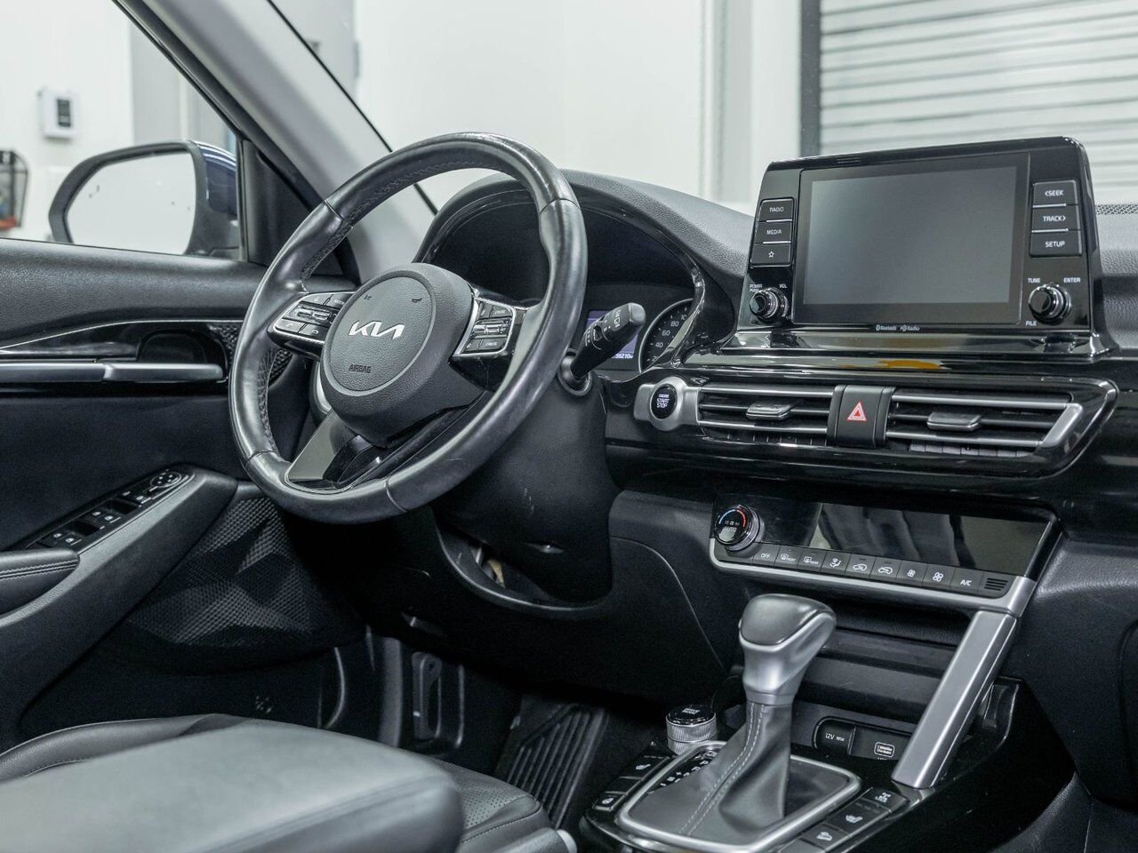 Kia Seltos EX PREMIUM AWD *TOIT* SIÈGES CHAUF CARPLAY ALERTES 2023 Bleu Saint-Jérôme - photo #27