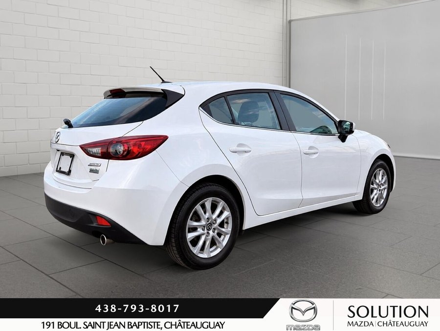 2016 Mazda 3 SPORT GS White
