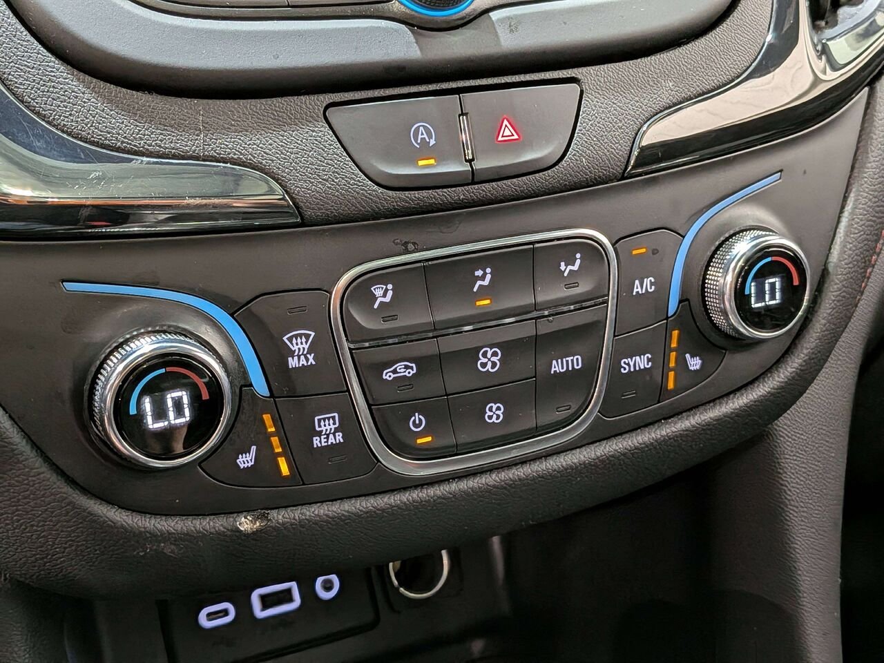 2023 Chevrolet Equinox AWD 4dr RS Grey Val-David - photo #26