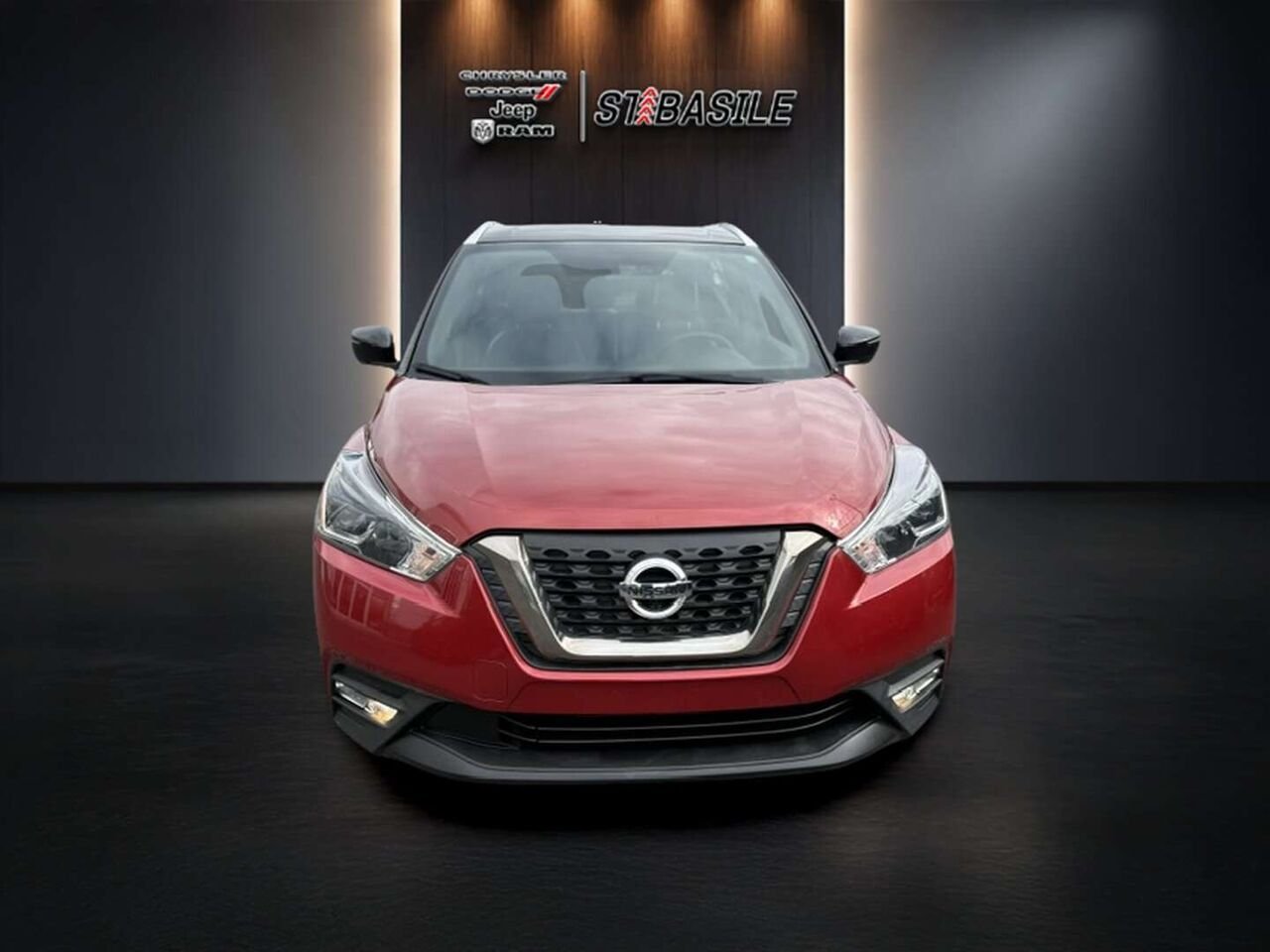 2019 Nissan Kicks Red Saint-Basile-le-Grand - photo #1