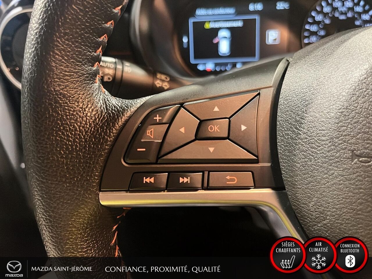 2023 Nissan Kicks Grey Ste-Agathe des Monts - photo #14