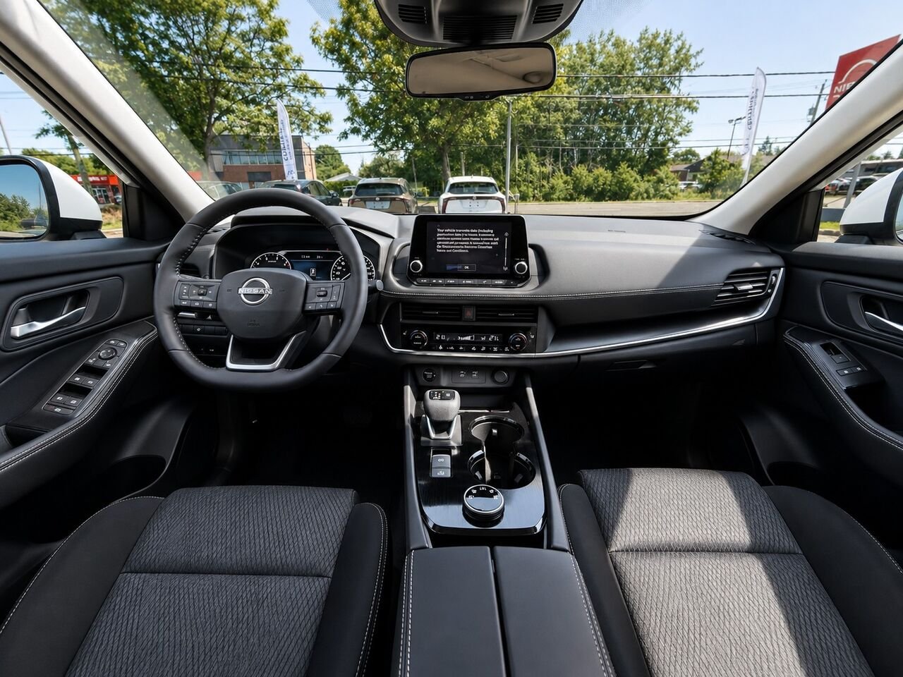 2026 NISSAN Rogue ROGUE SV TOIT OUVRANT Everest White Tricoat Pearl Châteauguay - photo #11