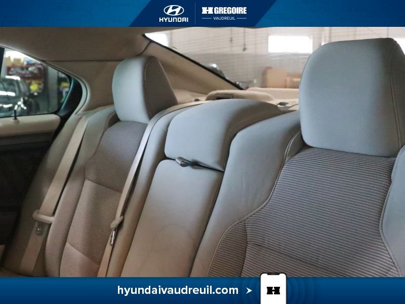 Ford Taurus 2012 Saint-Eustache - photo #19